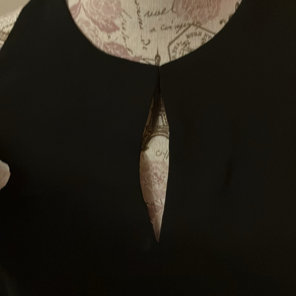 LOFT. LOOK AT THE BACK-BEAUTIFUL FLOWY LINED BLACK DRESS. SIZE LARGE. NWT - Picture 4 of 9